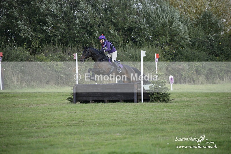  WWHT 171021 3536 - Intermediate Pairs (0.90m)  17/10/21