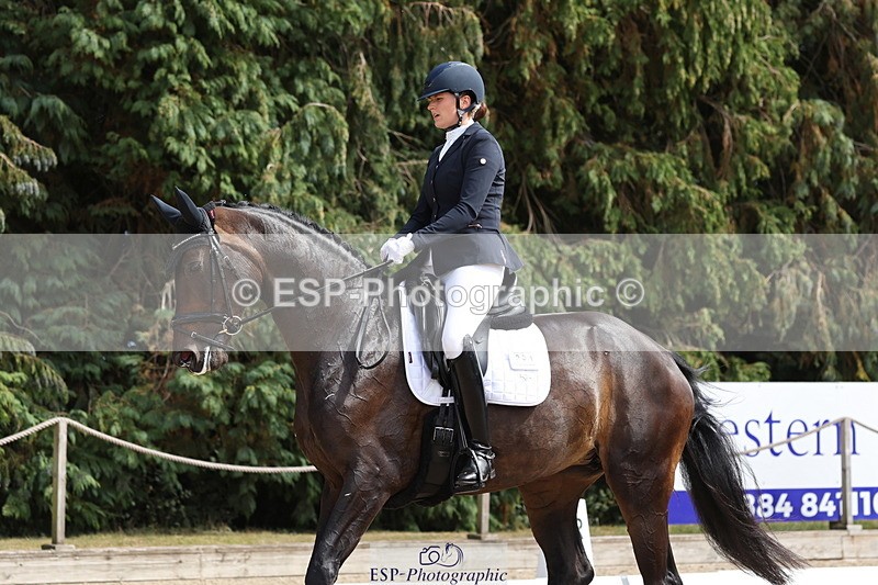 250809A-151614-04244 - 031-Lauren.AstonFree.Flo