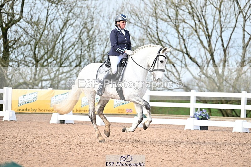 240218A-130951-07550 - 120-PAULA.LEE-Deseado.Santo