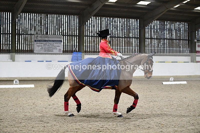 WJ5_9290 - Time 13:04 to 13:41 Fancy Dress DTM