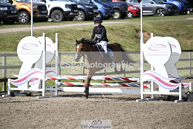 240823X-101207-15096 - 60cm R2 9.30 to 11.00