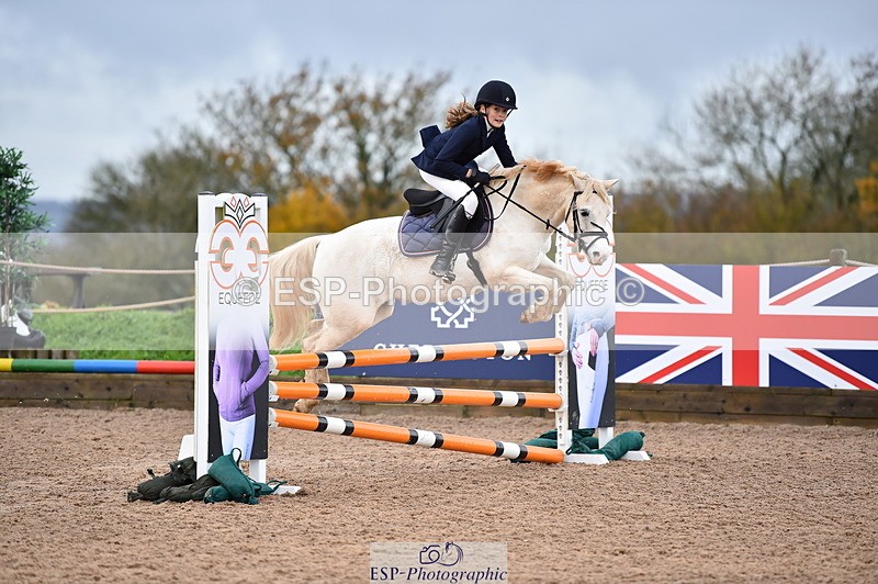 231118A-110904-01195 - Cls 20+21 Club and Schools 80cm