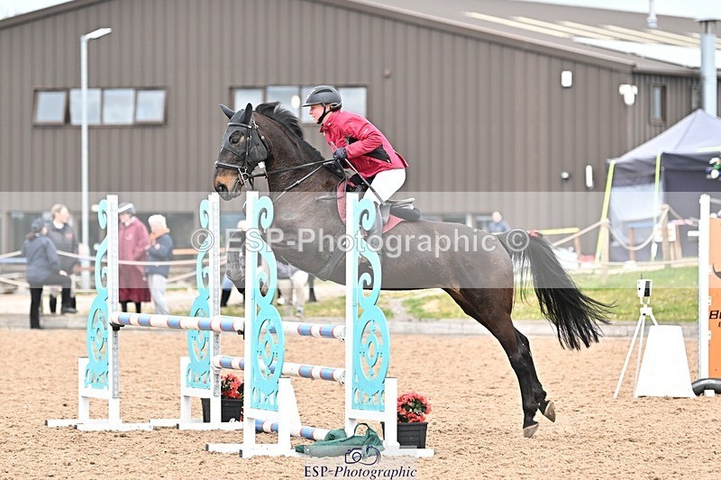 250414-114936-00684 - 1m Round 1