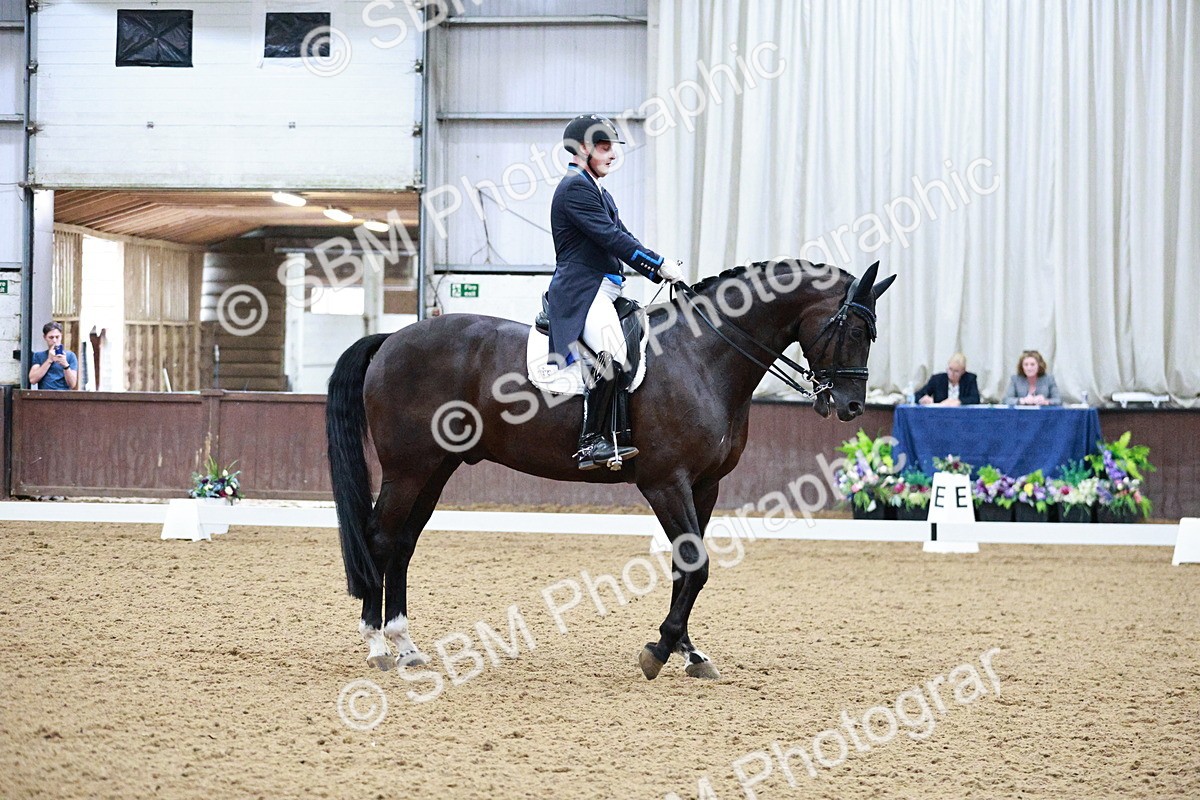 SBM_020765 - Class 13 - FEI INT I - 16.26-17.14
