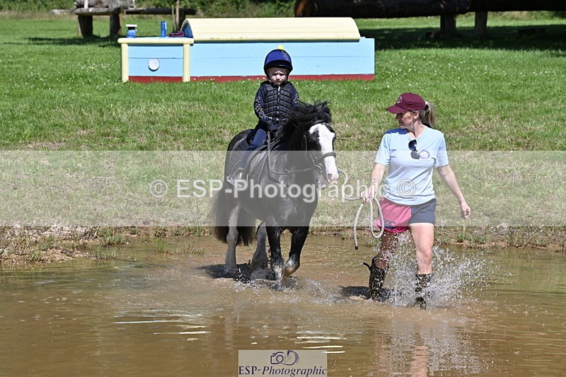 240728B-111524-01301 - Gemma's Group XC