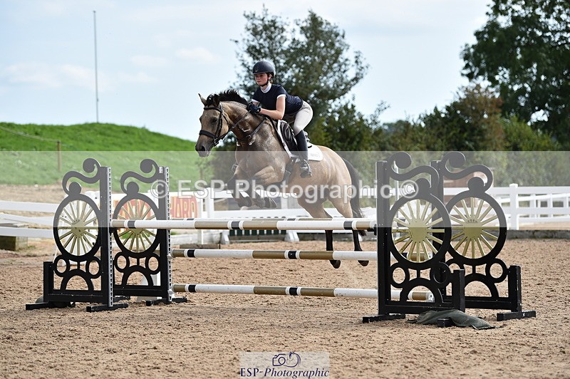 230903A-150842-05334 - Cls 21 Pony Foxhunter & 1.10m Open