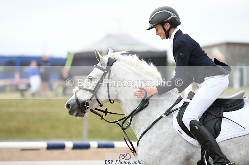 250807-135342-01409 - 90cm Round 2