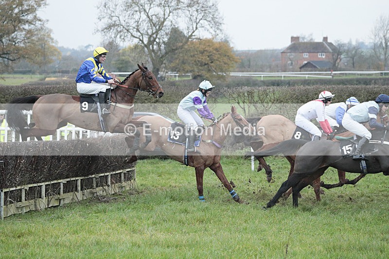 PtP 041222 0732 - Wheatland  Hunt PtP Chaddesley Corbett, Worcs 04/12/22
