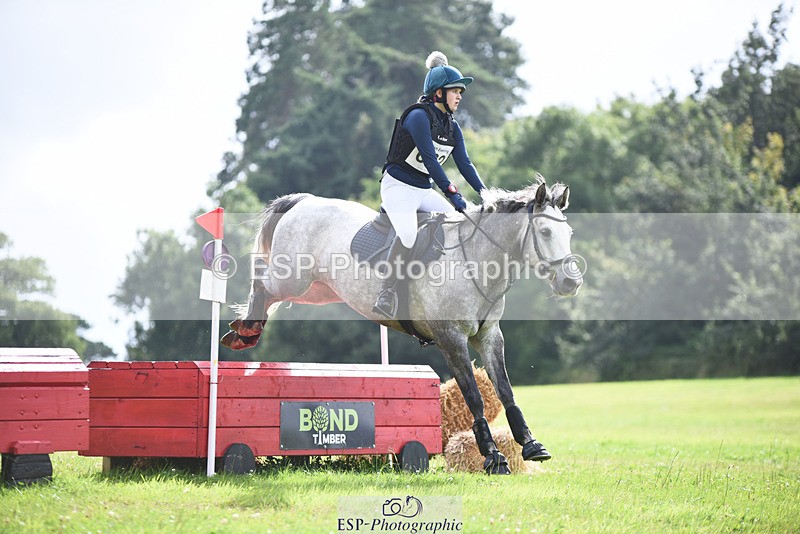 240804-160820-18524 - 662-Phoebe_Annear-THE_RIDGE_CROSS_FESTY