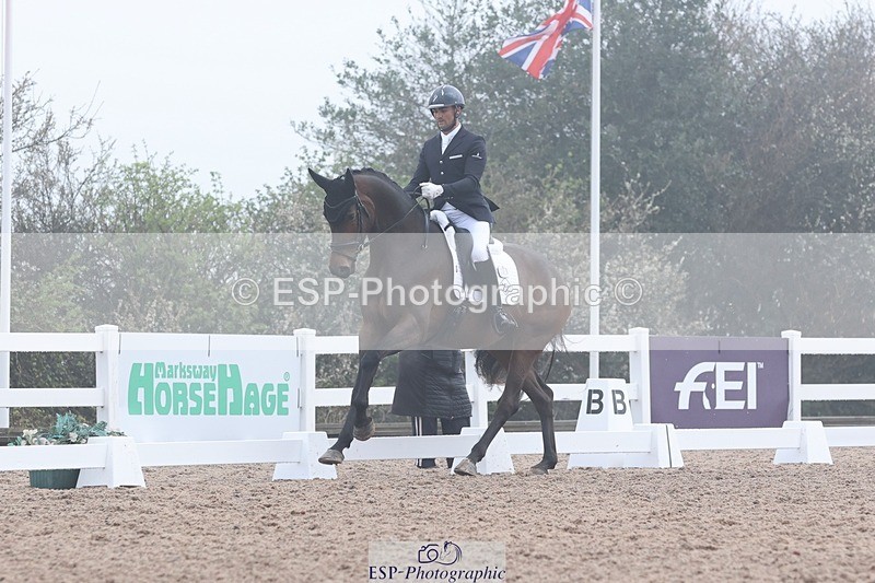 250404-084404-03918 - 081+072-Jezz.Palmer+Alejandro.Farina