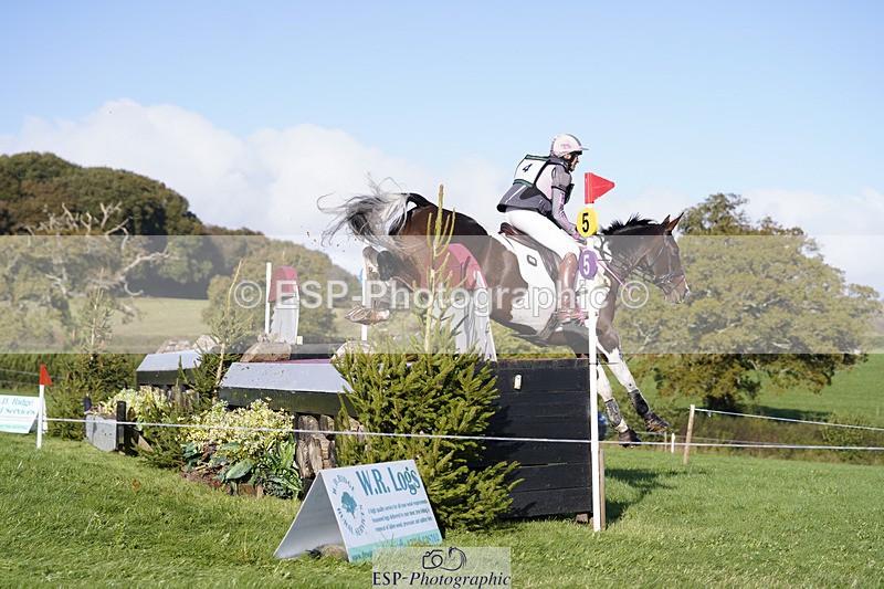 241025-104810-06149 - 004-Claire.Deuten-FOXRIDGE.HIGH.JINX