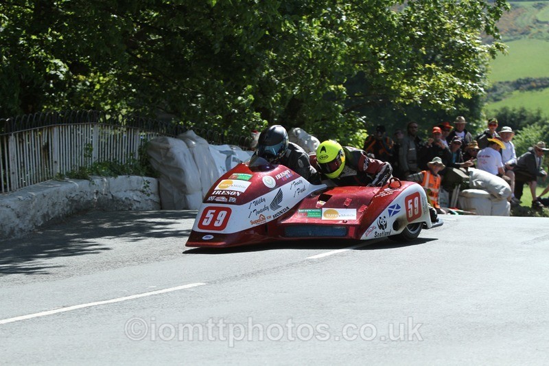 IMG_2685 - Sidecar Race 2 - TT 2013