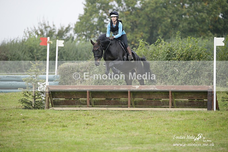  WWHT 171021 1074 - Open Novice (0.80m)  17/10/21