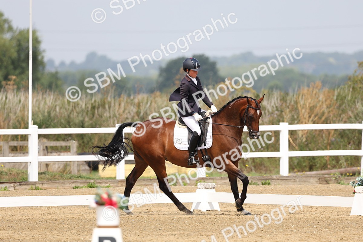 SBM_006159 - Class 6 - novice 6 - 11.50-12.46