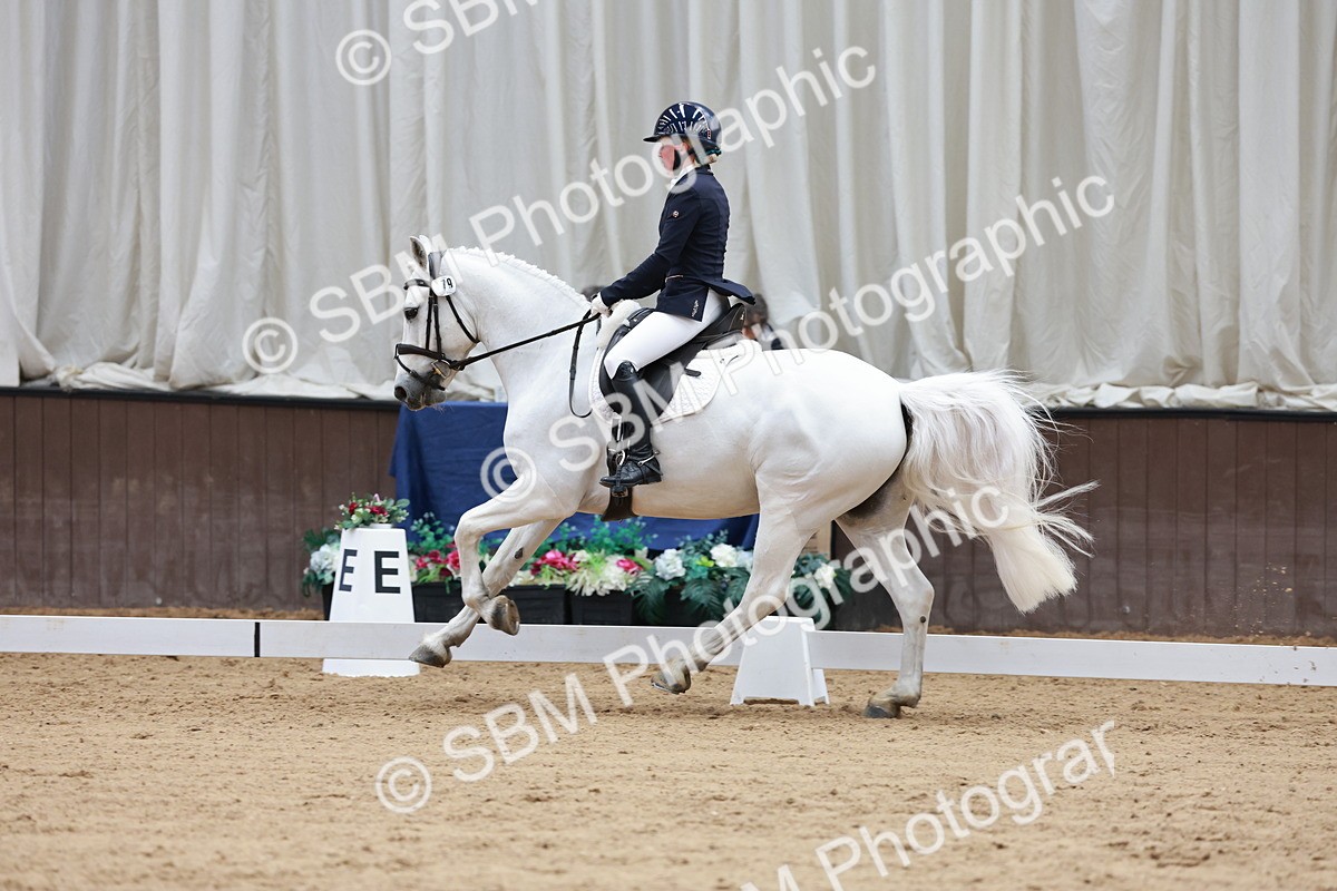 SBM_008960 - Class 6b - Novice 6 - 11.02-12.19