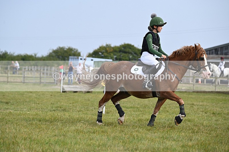 WJ6_1682 - 60cm XC Time 13:22 to 13:53