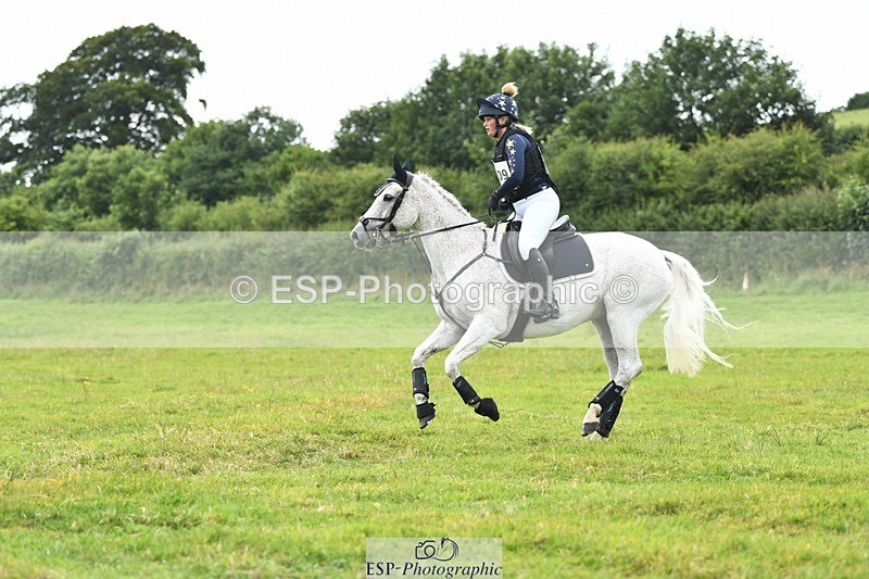 240630-153959-02613 - 709-Anna_Hoskins-Stardust