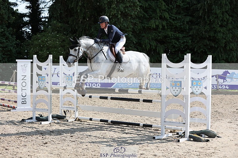 250614A-163308-08338 - Cls 30 1.05m Amateur Q and Open