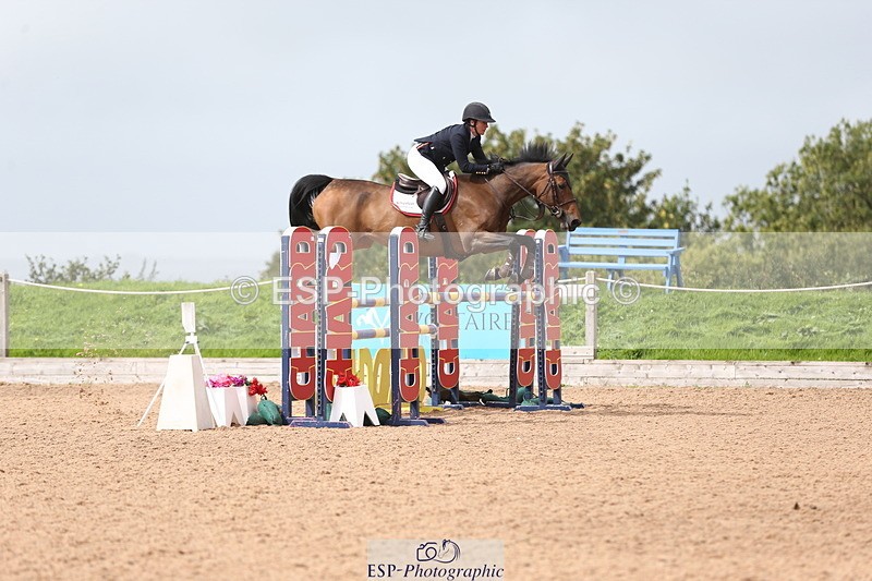 230812A-121208-08879 - Cls 32 Foxhunter