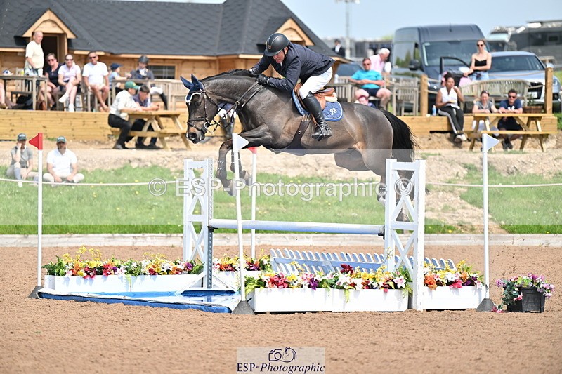 240512A-123450-18233 - Cls 49 Area Trial