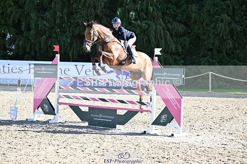 231022-122545-26675 - 330-TRINITY.THANKS.AWFULLY-Imogen.Gloag-SJ