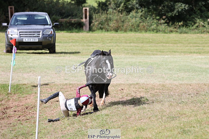 240825X-112709-32265 - 70cm XC 11.00 to 12.00