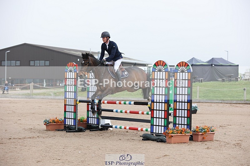 250424-083423-02389 - Cls 25 Young Horse 5yr old