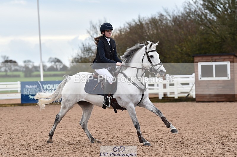 231203A-105208-00611 - Cls 3 Discovery & 90cm Open