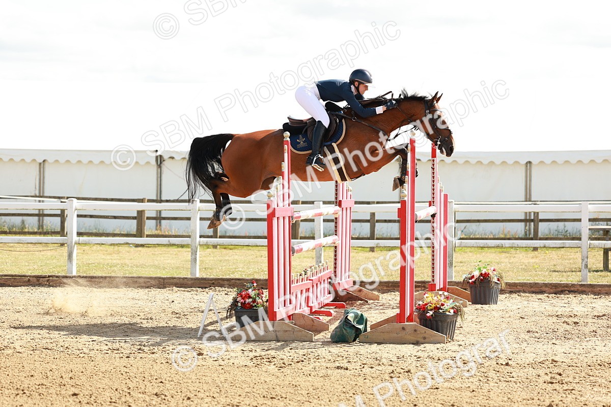 SBM_020531 - Class 23 - Senior Foxhunter - 1.20m
