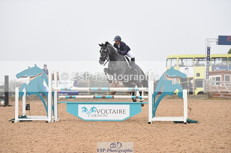 230916A-165638-05703 - Cls 19 Snr 1.10m Derby