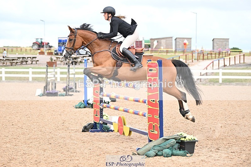 250723-155848-01284 - Cls 6 Foxhunter and 1.20m