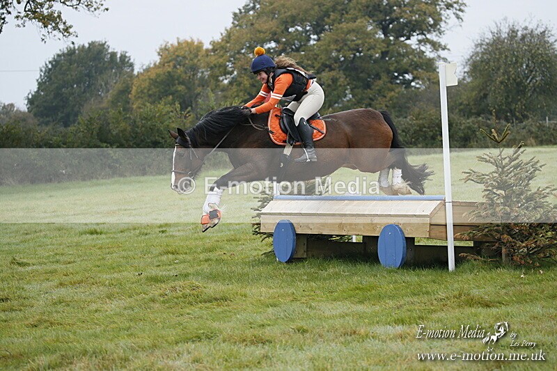 WWHT 181020 WWHT 181020 122 - WWEC Novice Restricted (0.80m) 18/10/20