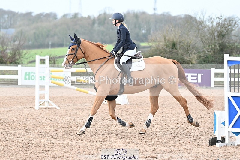231208A-134118-00964 - Cls 6 Foxhunter & 1.20m Open