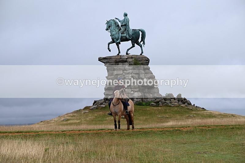 DSC_2434 - Time at Statue 12:34 to 12:56