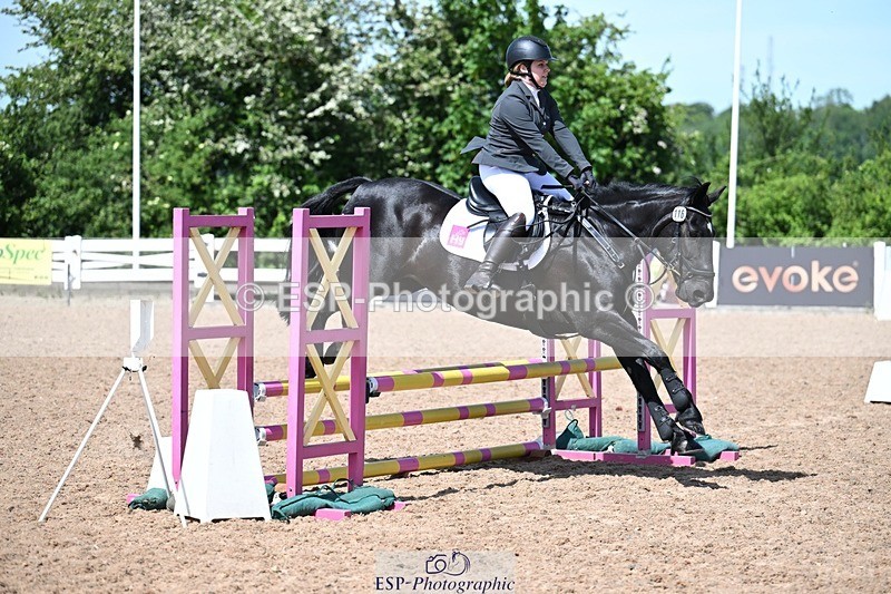 260523-111608-00313 - Cls 16+17 Club and Schools 70cm