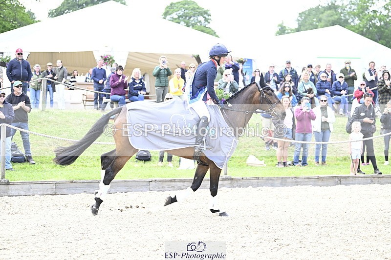 250525A-161556-18611 - Presentations Section C CCI 2 Star Long