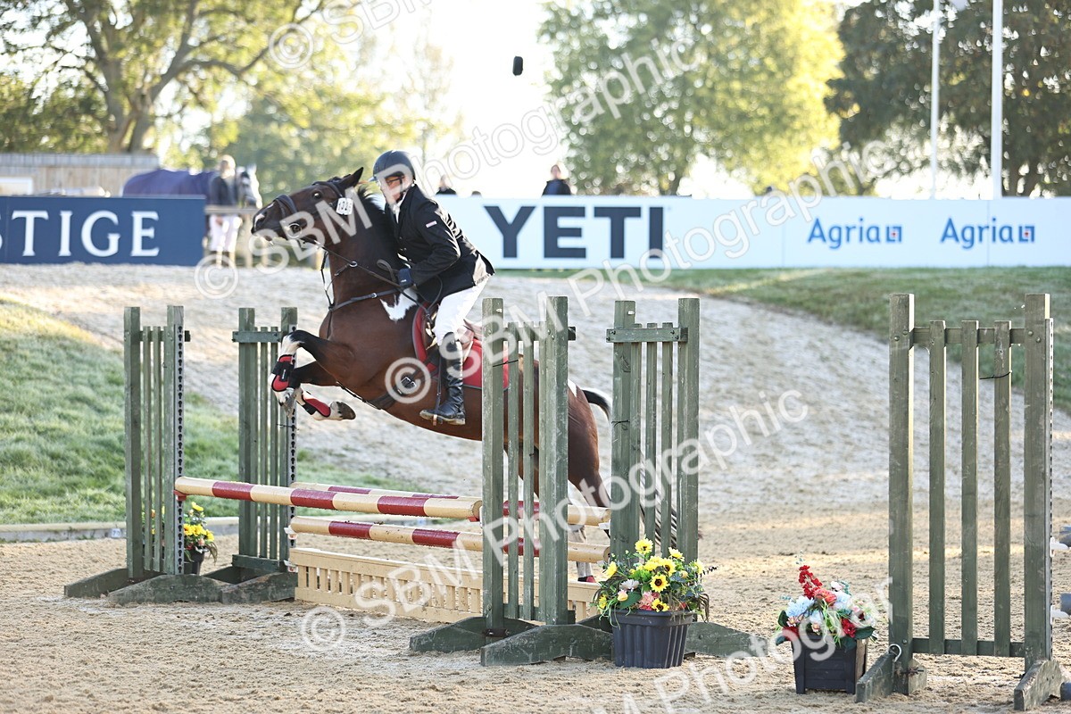 SBM_33045 - J38 - Senior 80cm Championship