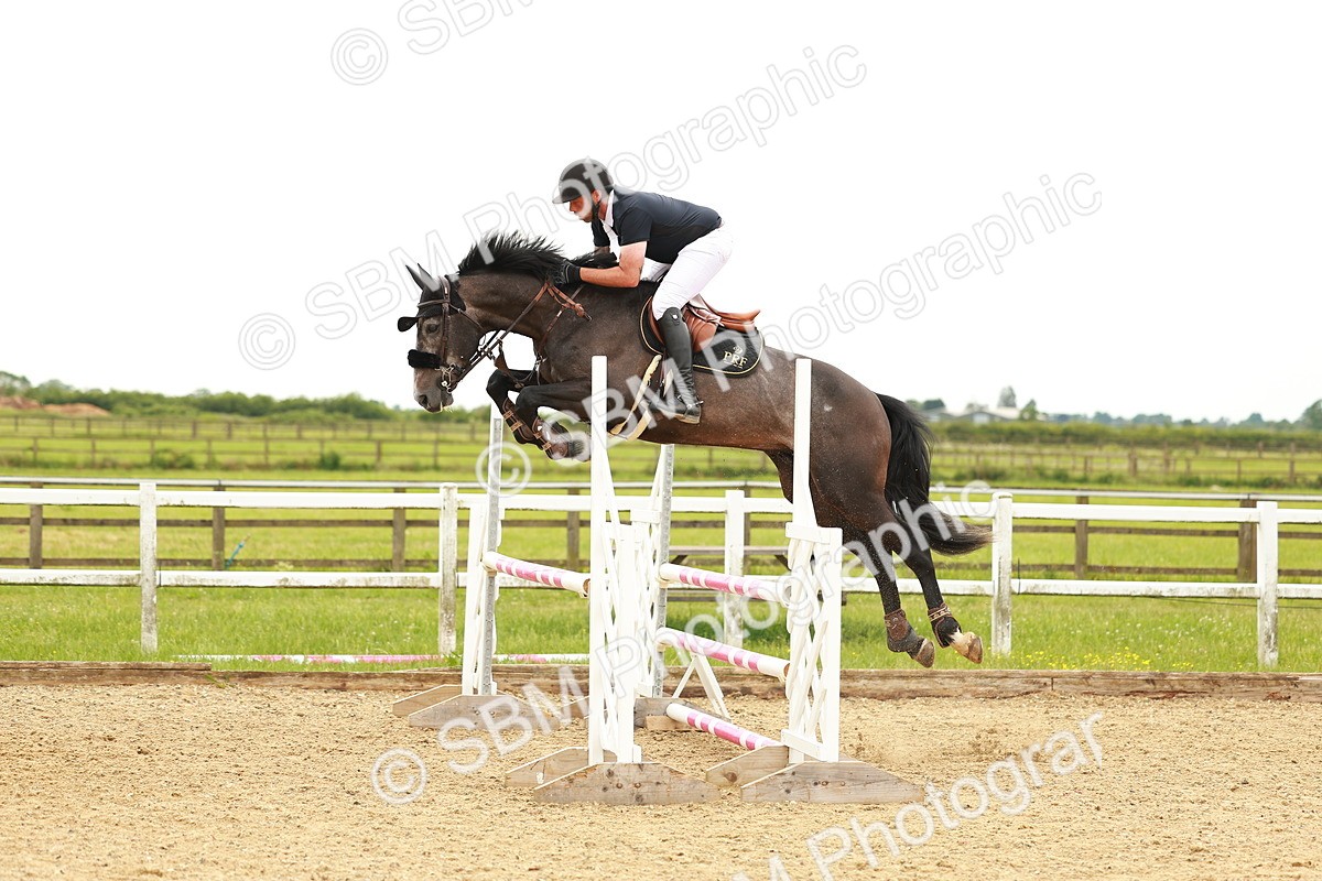 SBM_001668 - Class 3 - Senior Discovery - 1.00m