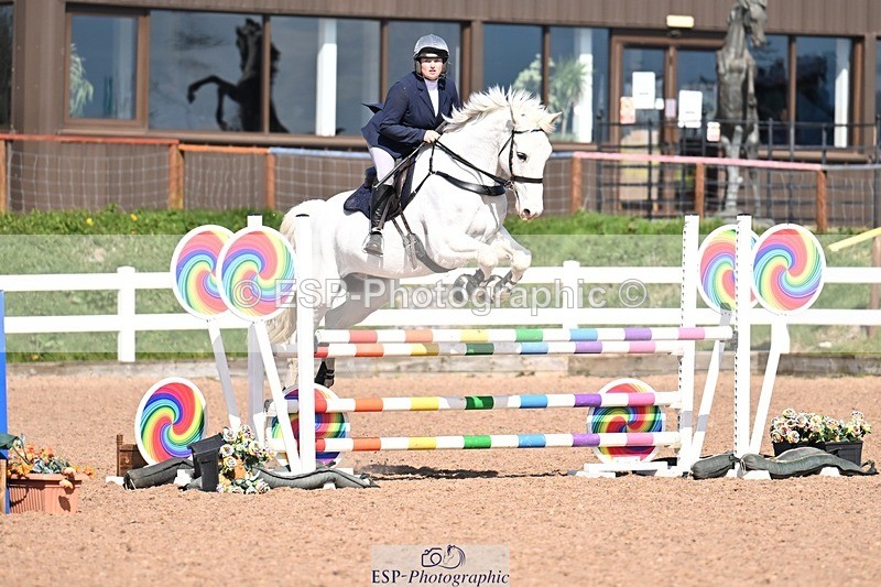 260328-134942-03940 - Cls 24 1.05m Amateur Quali