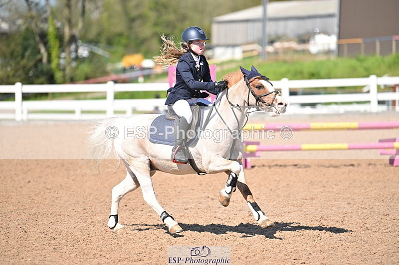 240504A-152431-02546 - Cls 22 & 23 Stepping Stones 128cm & 138cm & Under11's