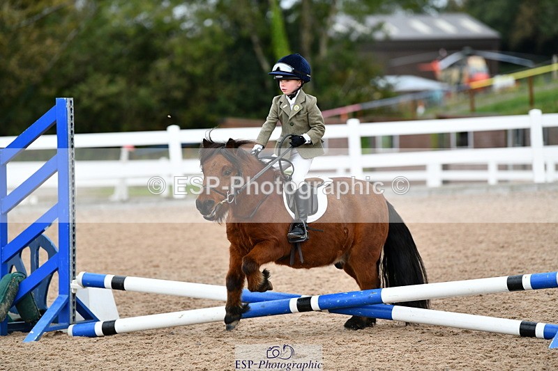 241013B-091338-00138 - Cls 1 Clear Round