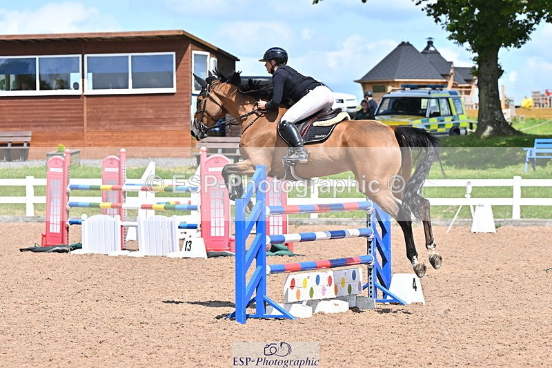 240619A-152548-00801 - Cls 5 Snr Foxhunter and 1.20m Open