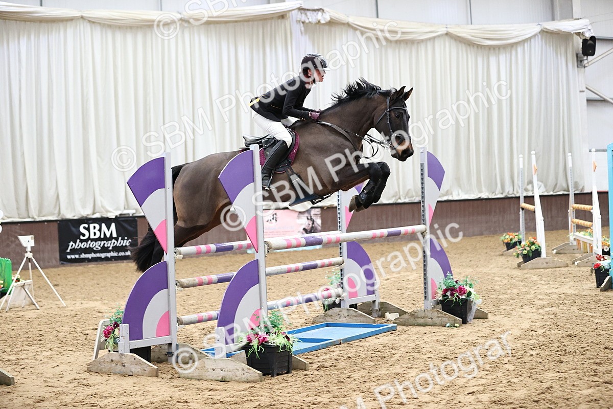 SBM_006263 - Class 16 - Senior Newcomers - 1.10m Open