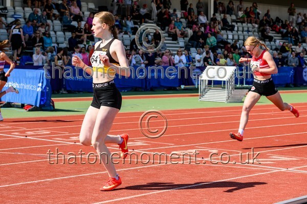 Age25SAT-916592 - Track Female Set One