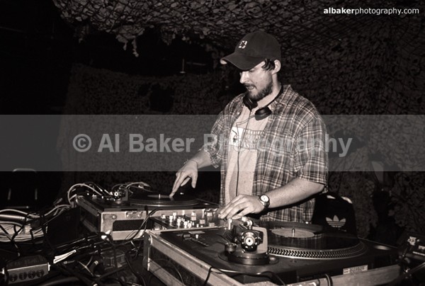 39 vadim - Sub Tub @ music box 02.06.02