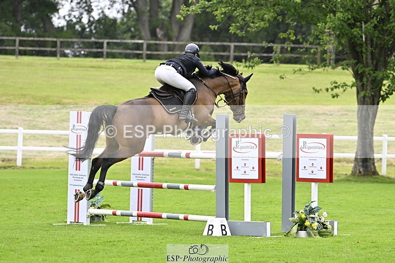 250613A-123426-01830 - Cls 3 Snr Foxhunter