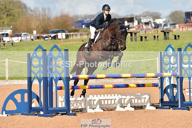 240306A-140934-01579 - Cls 4 Newcomers and 1.10m Open