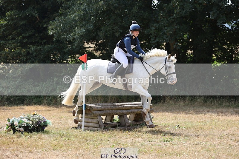 250824A-132317-36973 - 2087-Chloe.Mclaren-Impulsive