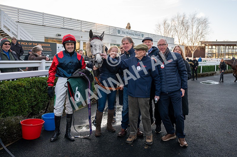 161225-Race 5-Somebodycomegether-3557 - Race 5