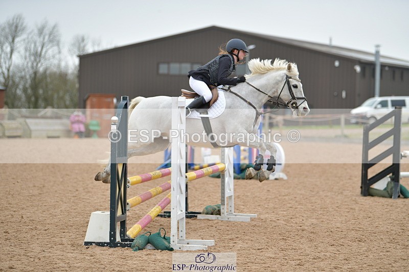 240128A-124442-00983 - Cls 16+17 Club and Schools 80cm